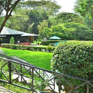 Fish Eagle Inn, Garten