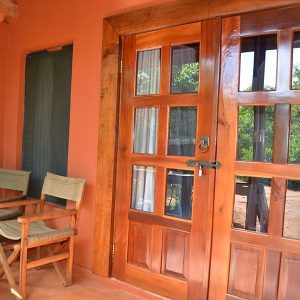 Amuka Lodge, Zimmer Außenansicht