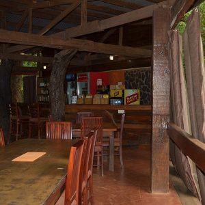 Amuka Lodge, Restaurant