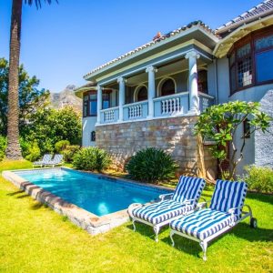 Cape Riviera Guesthouse, schöner Garten