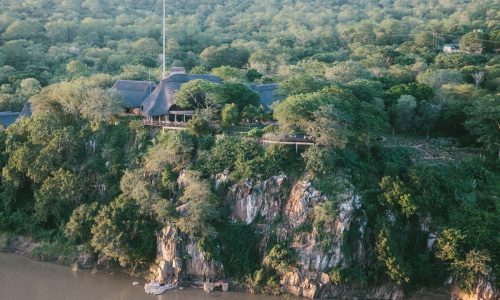 Chilo Gorge Safari Lodge, vom Wasser