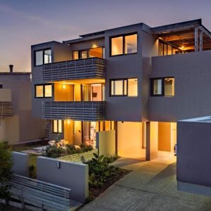 Christiana Lodge, Außenansicht