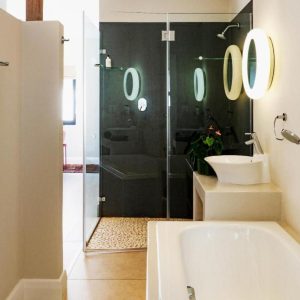 Christiana Lodge, Badezimmer