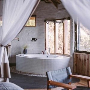 Chundukwa River Lodge