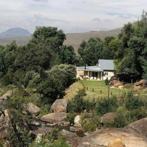 Cleopatra Mountain Farmhouse