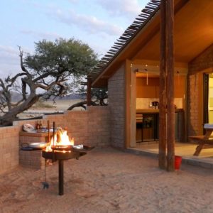 Desert Camp, Selbstversorger