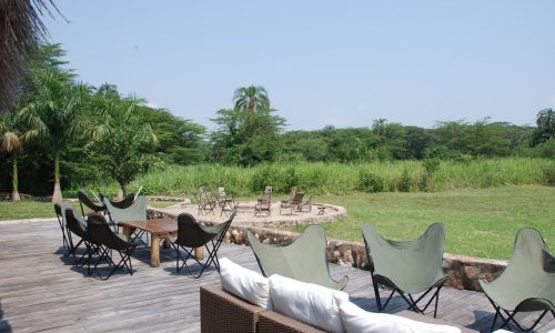 Enjojo Lodge, schönes Deck