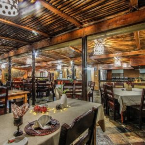 Ezulwini Lodge, Restaurant