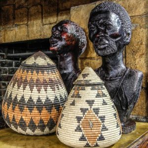 Ezulwini Lodge, Swazikunst