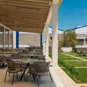 Four Points by Sheraton, Terrasse