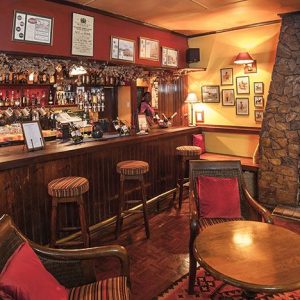 Foresters Arms Hotel gemütliche Bar