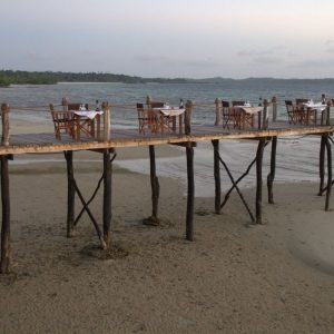 Fundu Lagoon, Dinner auf der Jetty