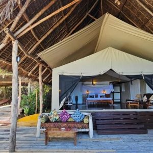 Fundu Lagoon, Unterkünfte