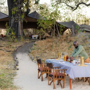 Mahlzeiten, Expeditions Camp
