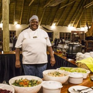 Hakusembe River Lodge, Mahlzeiten