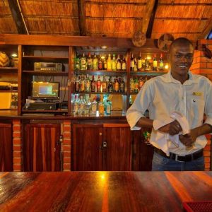 Island Safari Lodge, Bar