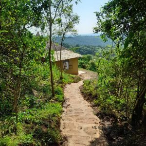 Isunga Lodge, Zugang zu den Unterkünften