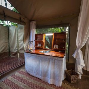 John's Camp, Bad