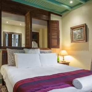 Karen Gables, Zimmer