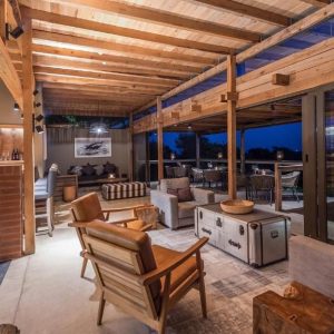 Kariega Game Reserve, Ukhozi Lodge Lounge