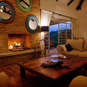 Katambuga House, Lounge