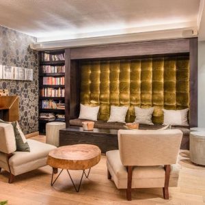 Kensington Place, Lounge