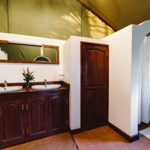 Kirurumu Manyara Lodge, Bad