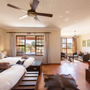 Klein Aus vista Desert Horse Inn