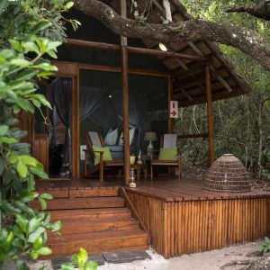 Kosi Forest Lodge Aussenansicht Zimmer