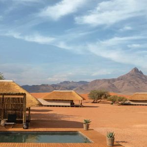 Kwessi Dunes Lodge, Swimming pool