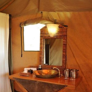 Lemala Ndutu, Badezimmer