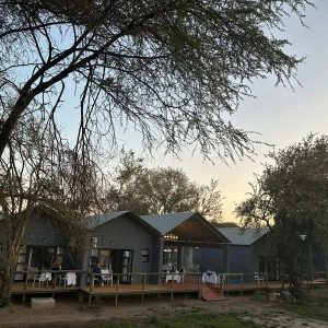 Lenyebi River Lodge