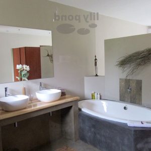 Lilypond Country Lodge, Bad