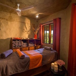 Lukimbi Safari Lodge Spa