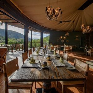 Madwaleni River Lodge, Speiseraum