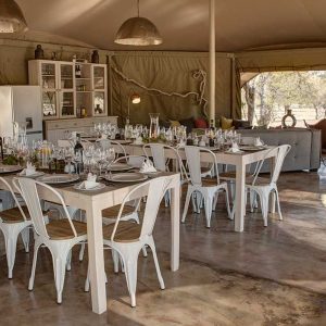 Malansrus, Restaurant