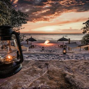 Manta Reef Resort_Strand im Abendlich