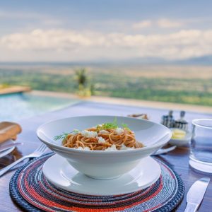 Speisen, Manyara Best View Lodge