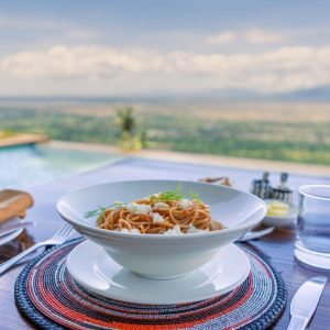 Speisen, Manyara Best View Lodge