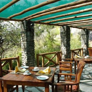 Mbuzi Mawe Serena Camp, Lunch auf der Terrasse