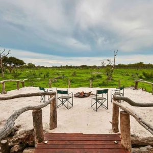 Mogogelo Camp, Feuerstelle