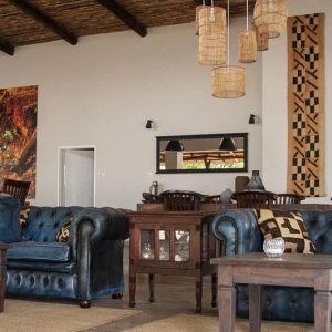 Msandile River Lodge, gemütliches Mobiliar
