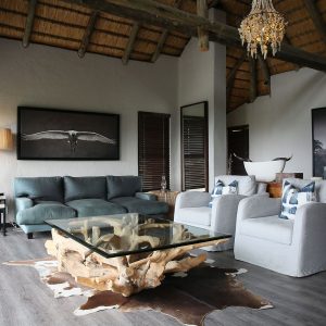Nambiti Hills Private Game Lodge, Honeymoon suite
