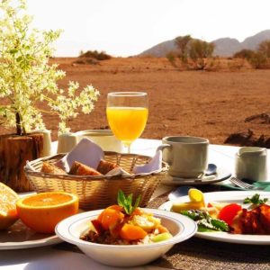 Namib Naukluft Lodge Frühstück mit Aussicht
