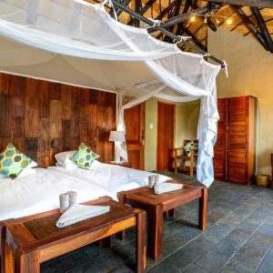 Namushasha River Lodge, Zimmer