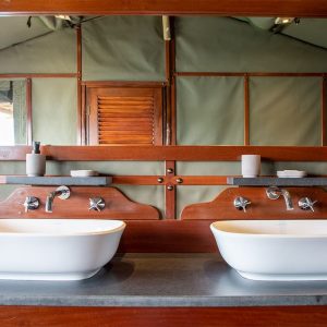 Ndhovu Safari Lodge twin Waschbecken