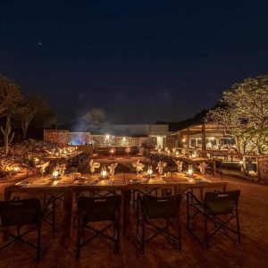 Ndhula Tented Lodge Abendessen