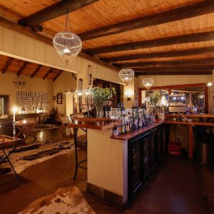 Nottens Bush Camp, gemütliche Bar