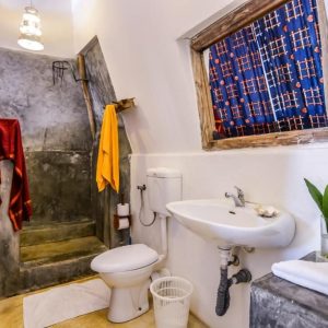 Nur Beach Hotel, Bad