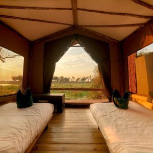 Oddballs Camp, Innenansicht der Zelte